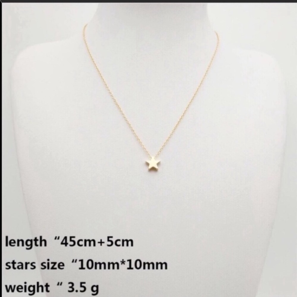 🖤 dainty star necklace - Picture 2 of 4